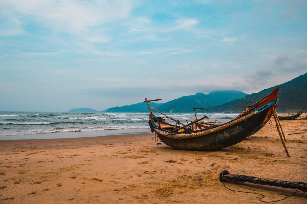 Hai Van Pass Lang Co Bay Vietnam Top Gear
